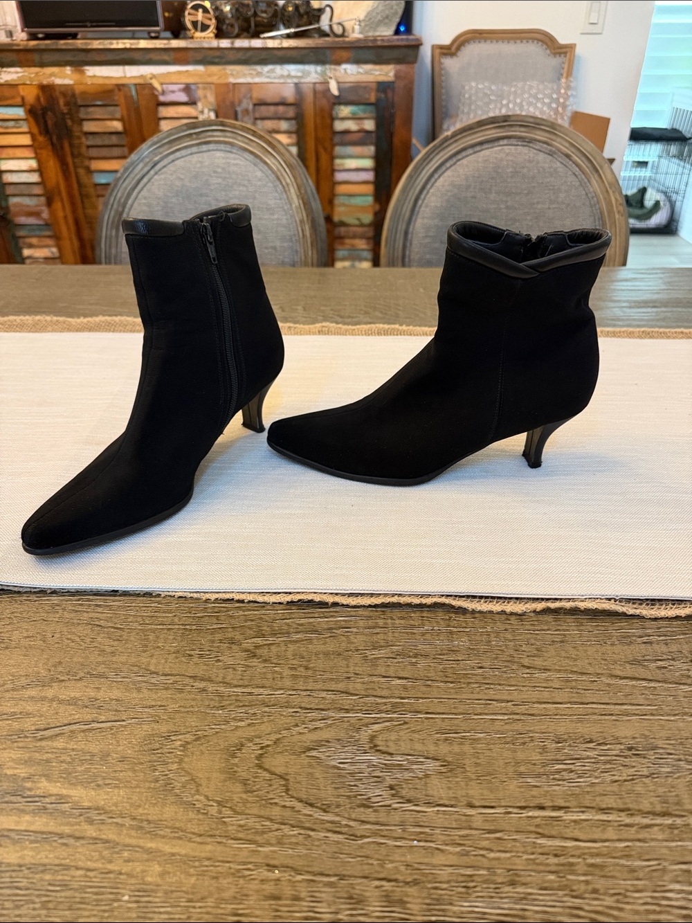 Stuart Weitzman Black Pointed Toe Zip Ankle Booties